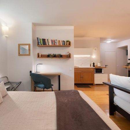 Bright, Cosy Studio Close To Glyfada Beach & Center Athén Kültér fotó